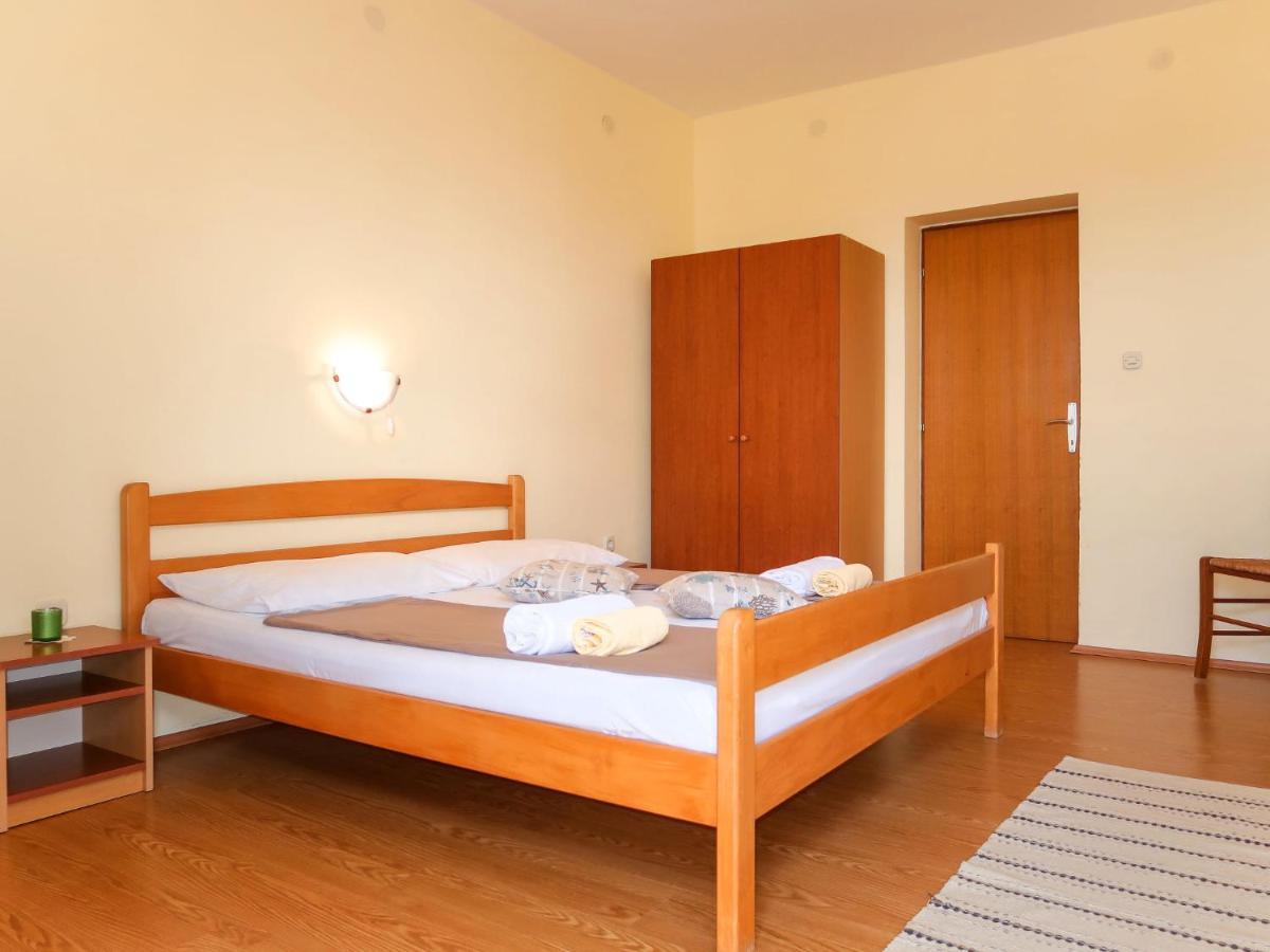 Apartment Andrija - Rab313 By Interhome Rab Town Kültér fotó